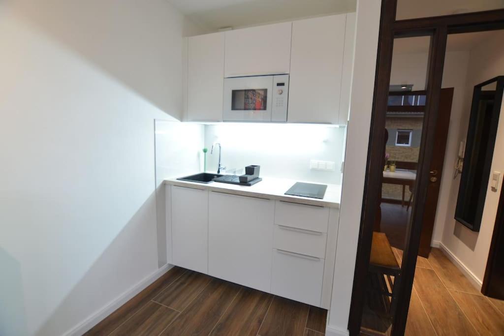 Studio 7 City Lage Mit Garage Naehe Koeln Bonn Ζίγκμπουργκ Εξωτερικό φωτογραφία